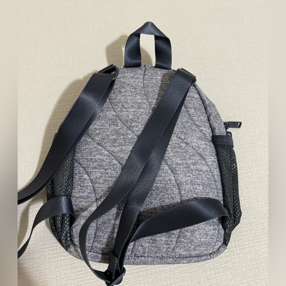 Preowned Adidas mini backpack - Picture 2 of 4